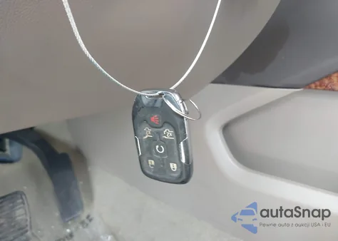 2018 Chevrolet Tahoe Premier z USA, uszkodzony, nr VIN 1GNSKCKJ7JR288243